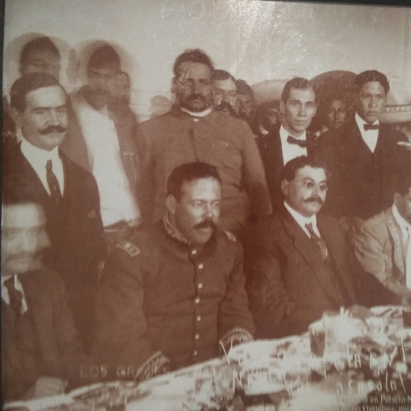 Meet your Posher, Jose luis - Picture 1 of 3